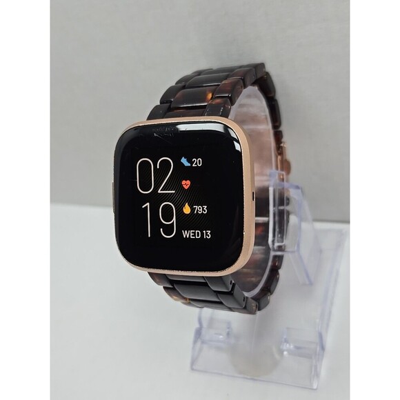 Fitbit Versa 2 Smartwatch Rose Gold 40mm Alexa WR50 Always On Display No Charger - Picture 2 of 10